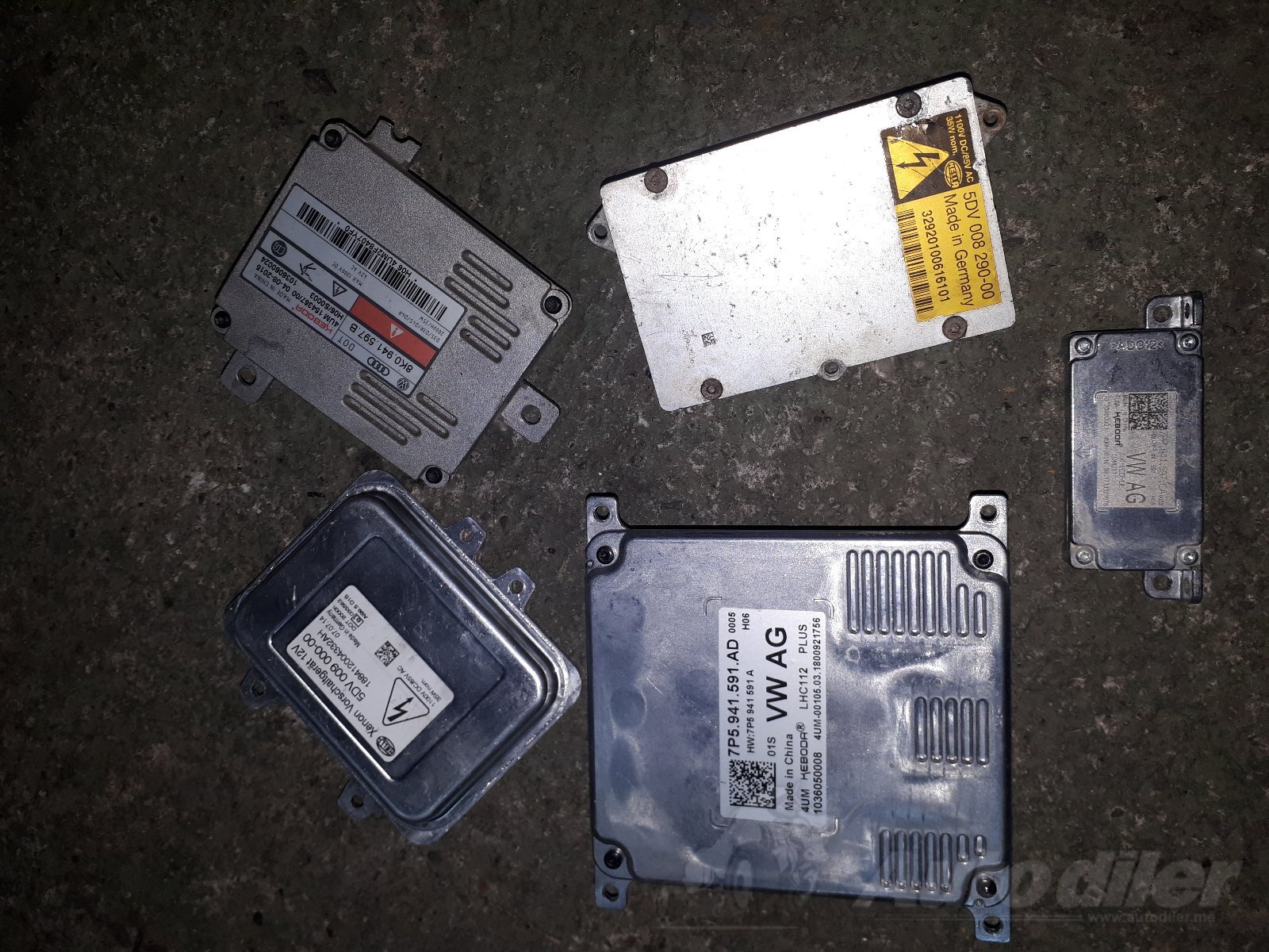 Headlight ballasts for Audi A6 2013 Cijena 100 € Montenegro