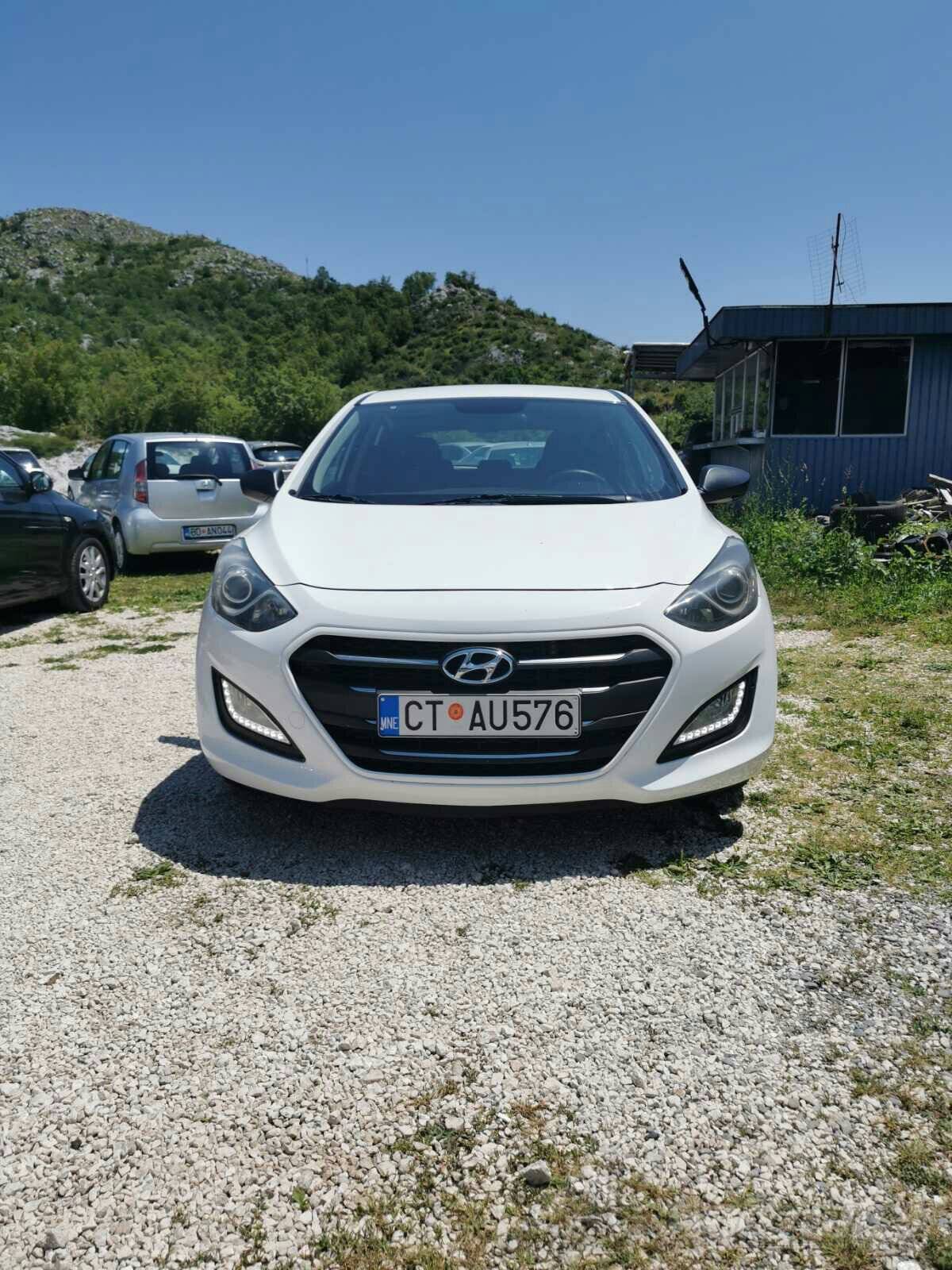 Hyundai crna gora