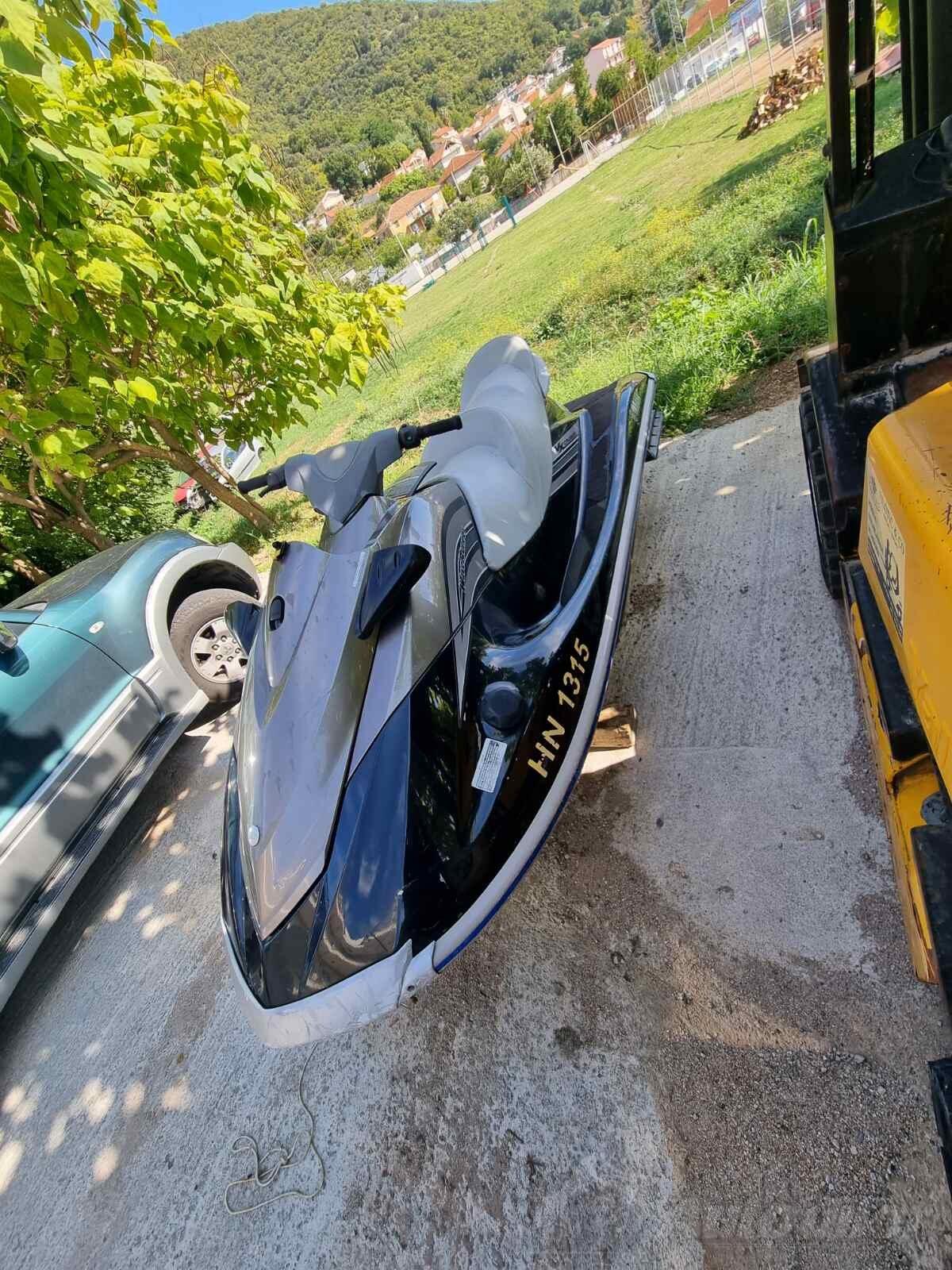 Yamaha vx 1100 Cijena 3600 € Crna Gora Herceg Novi Igalo Vodeni skuter AutoDiler Yamaha vx 1100 Cijena 3600 € Crna Gora Herceg Novi Igalo Vodeni skuter AutoDiler