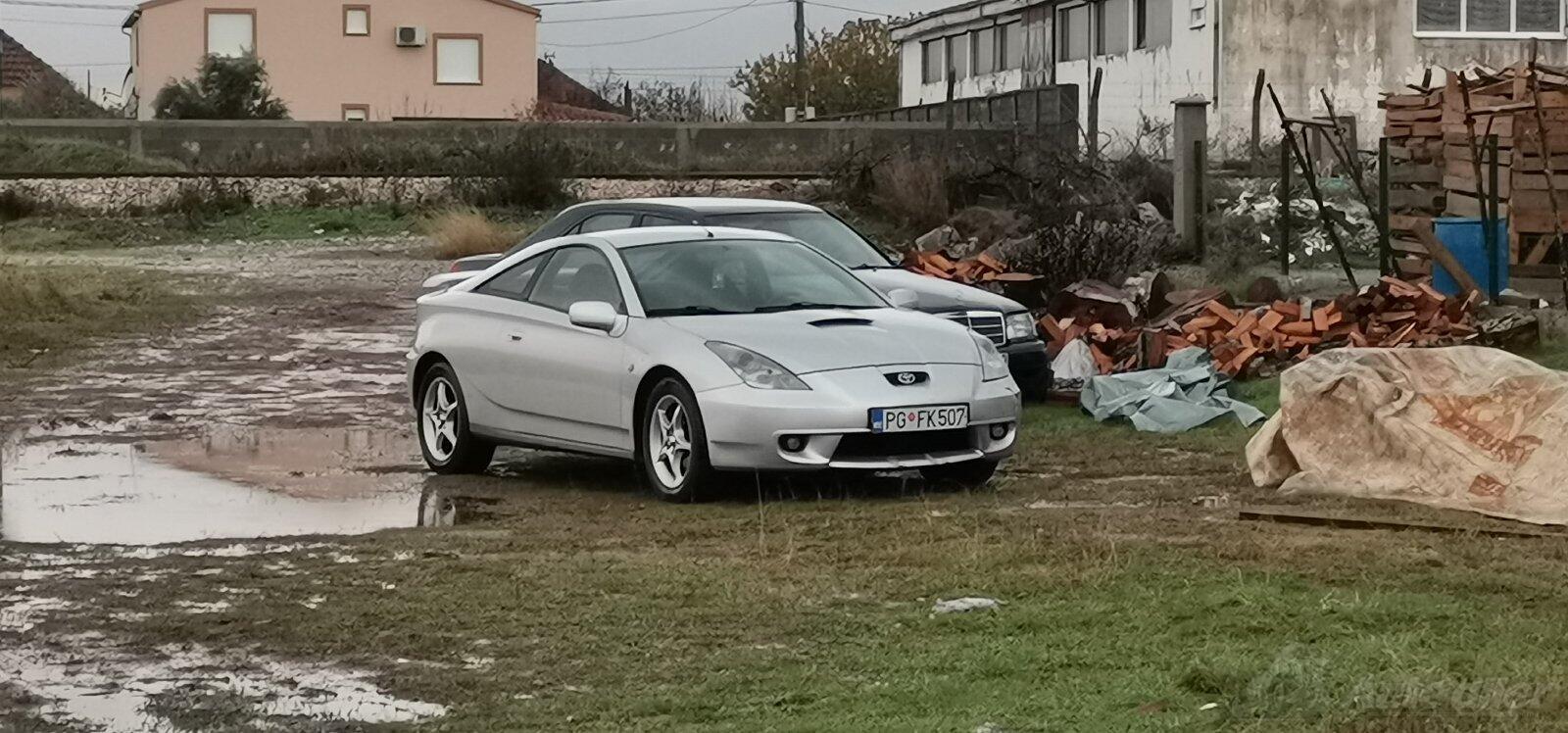 Toyota crna gora