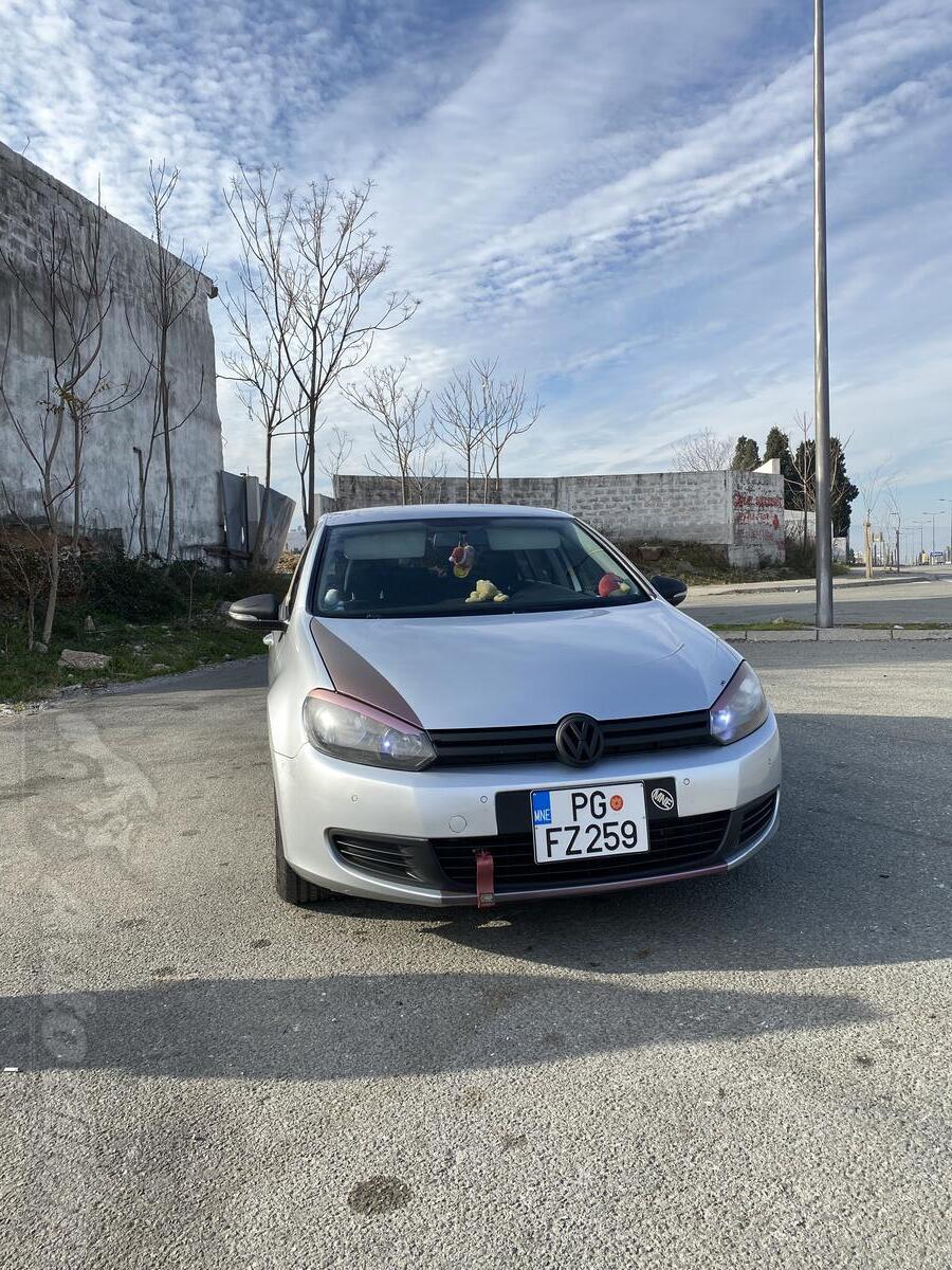 Volkswagen Golf 6 16 Tdi I Crveno Cijena 6500 € Crna Gora Podgorica Podgorica Uži Dio 9801