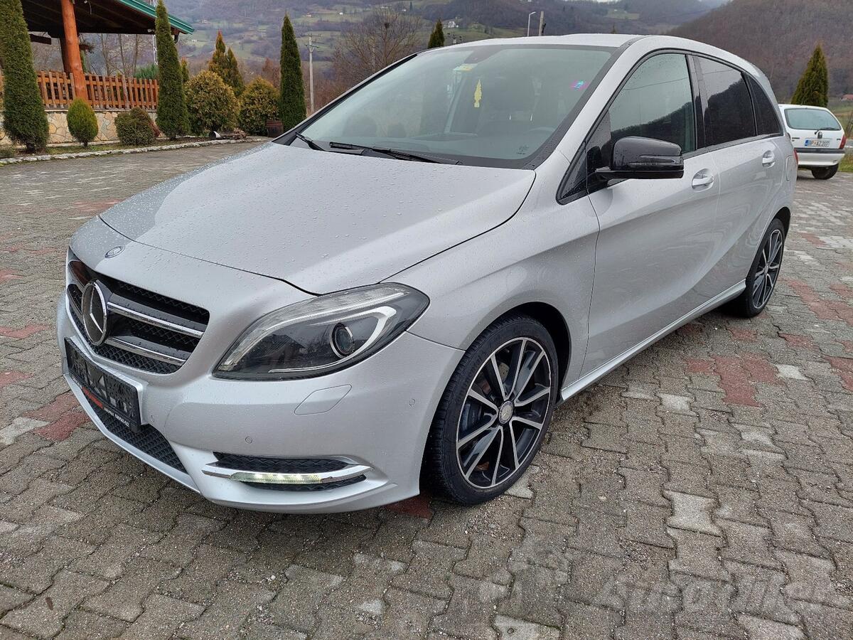 Mercedes Benz - B 180 - 1.8 CDI - Cijena 12700 € - Crna Gora Bijelo ...