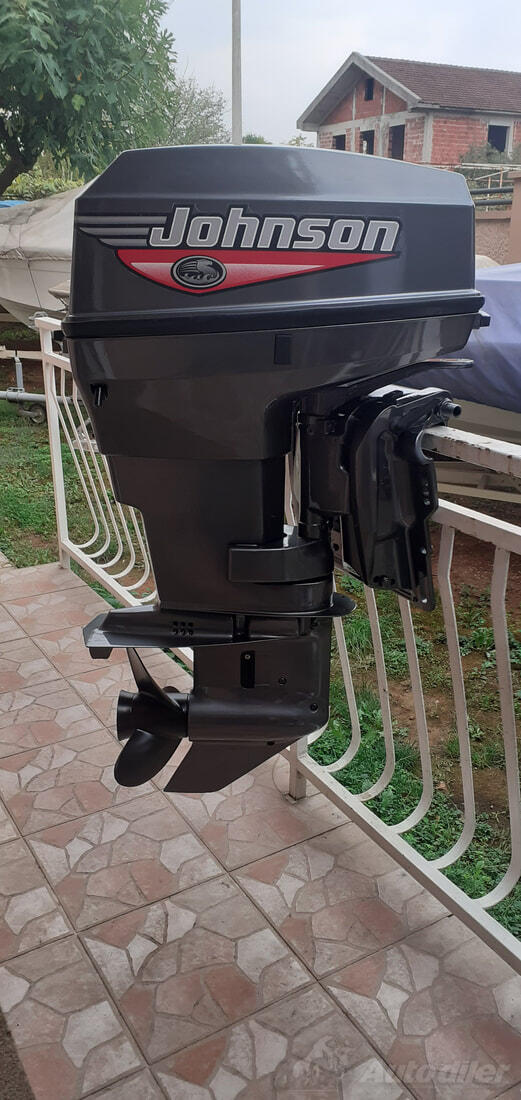 Johnson Johnson Boat engines Cijena 2300 € Montenegro Podgorica
