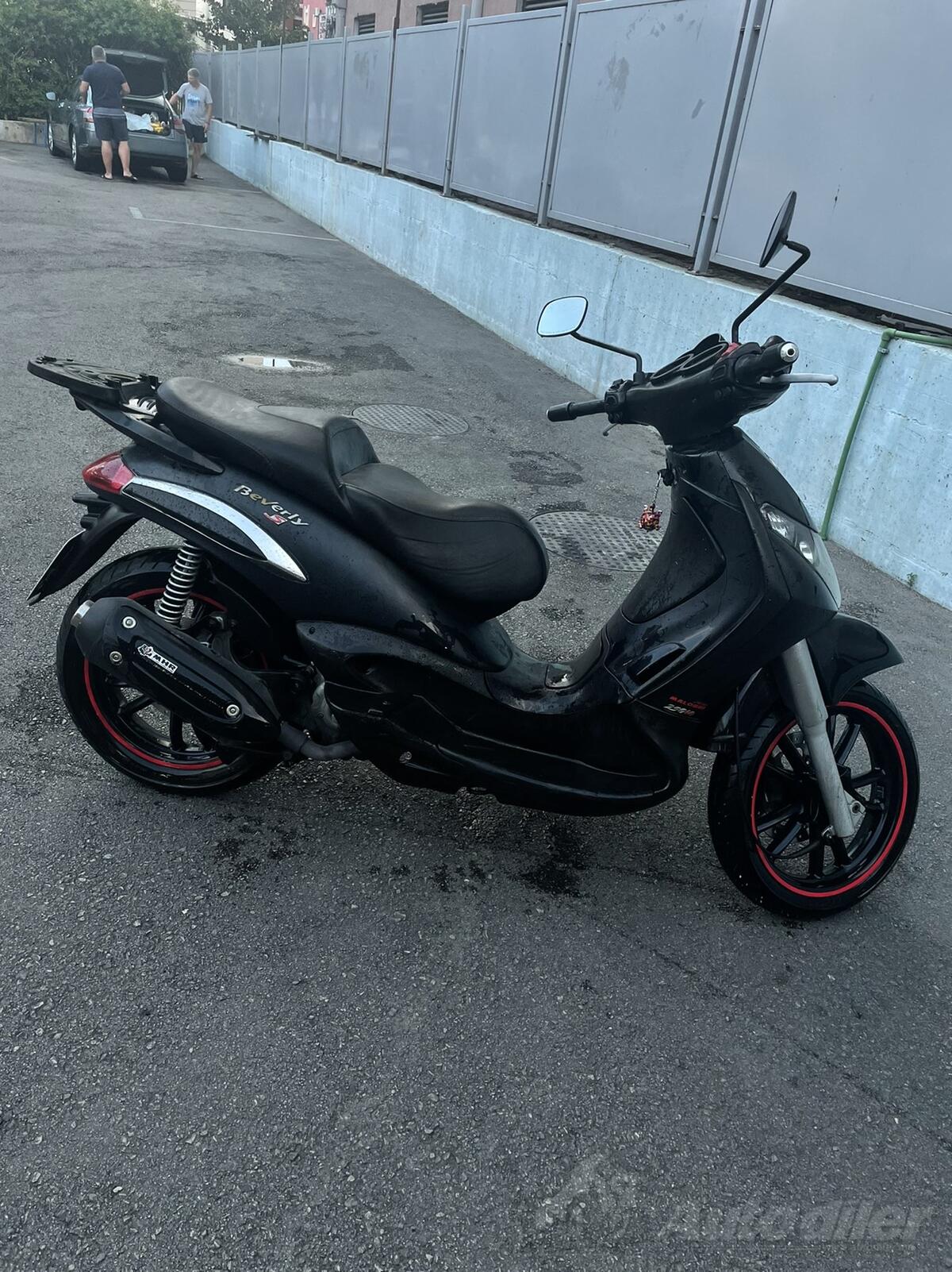 Piaggio - Beverly 250 - Cijena 1400 € - Montenegro Tivat > City