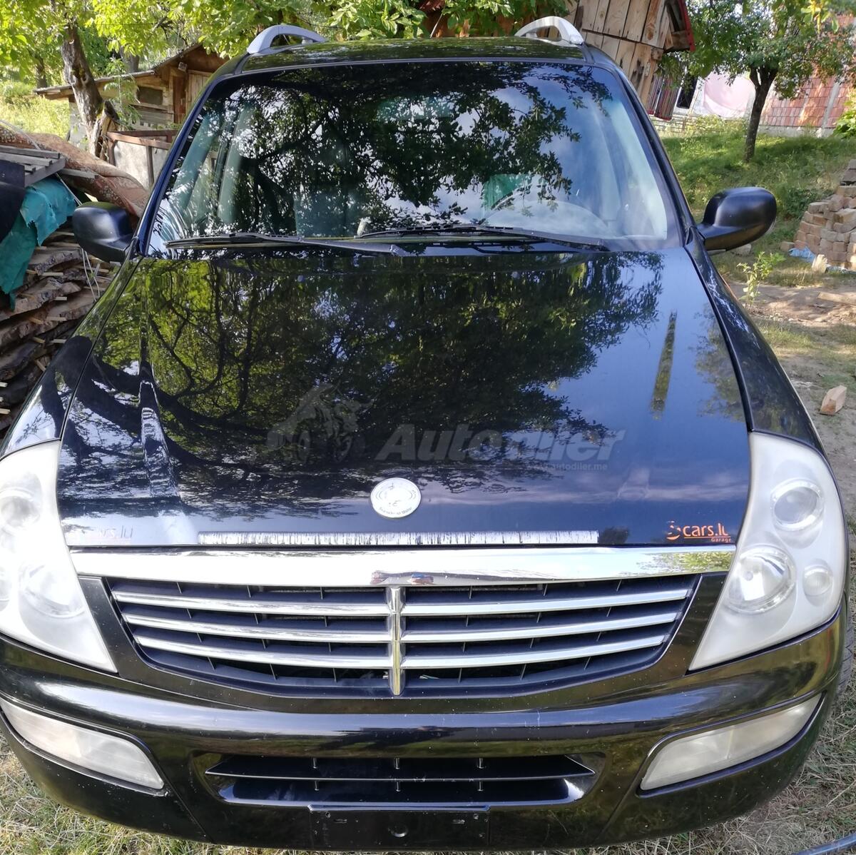 SsangYong REXTON 2,7 xDI Cijena 2700 € Crna Gora Andrijevica