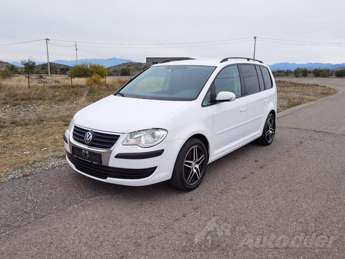 Volkswagen - Touran - Turan 1.9 tdi DSG automatik - Cijena 5900 ...