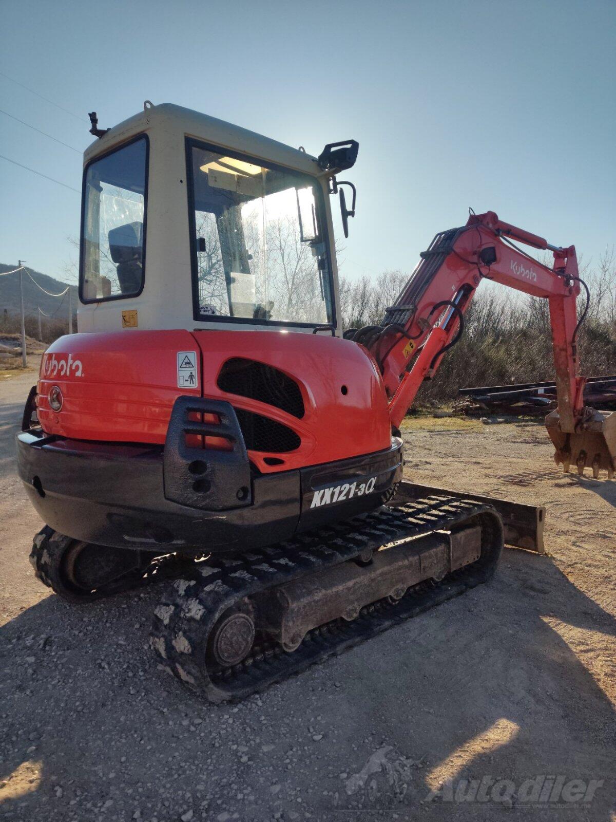 Kubota 1213 Cijena 20500 € Crna Gora Herceg Novi Kameno Radne