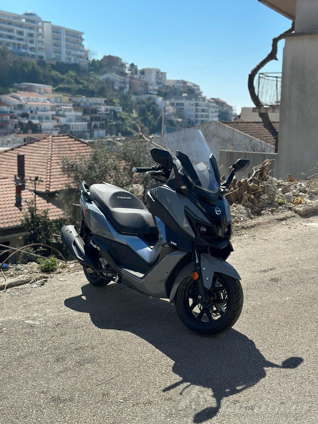 SYM Cruisym Cijena 5590 € Crna Gora Ulcinj Bijela Gora Motori AutoDiler