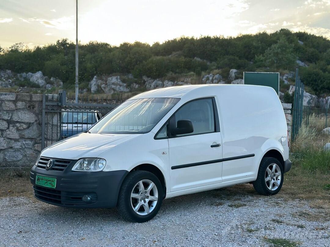 Volkswagen Caddy 2.0 sdi klima Cijena 5299 € Crna Gora Nikšić