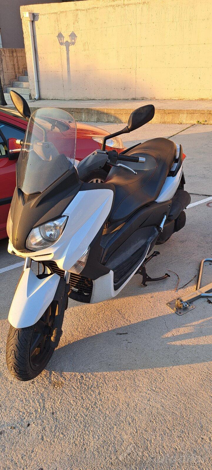 Yamaha Xmax Cijena Montenegro Kotor Kotor City Center