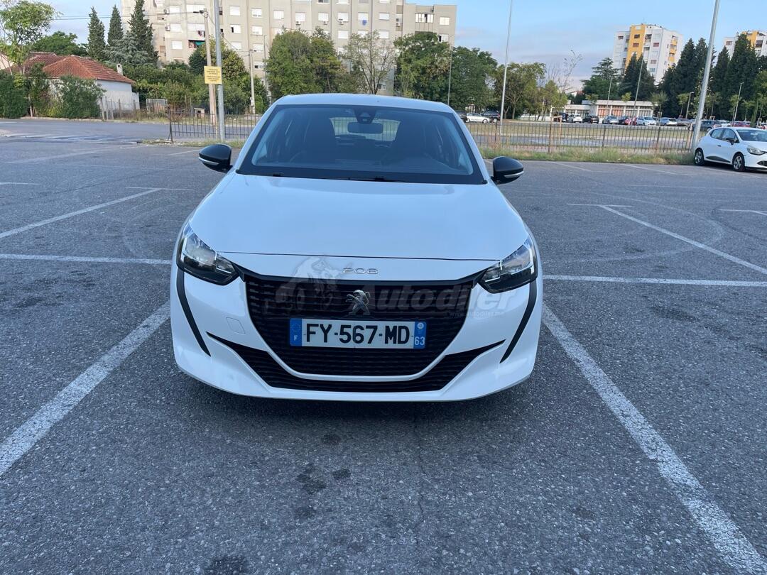 Peugeot 208 1.5 BlueHdi Cijena 11550 € Montenegro Podgorica