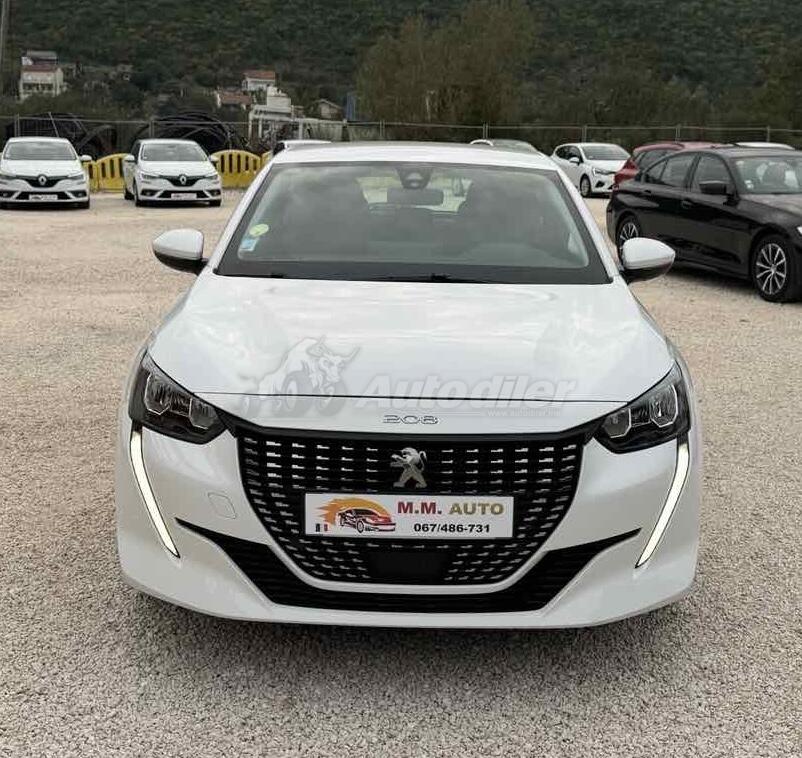 Peugeot 208 1.5 HDI 11/2020g Cijena 11300 € Montenegro Kotor