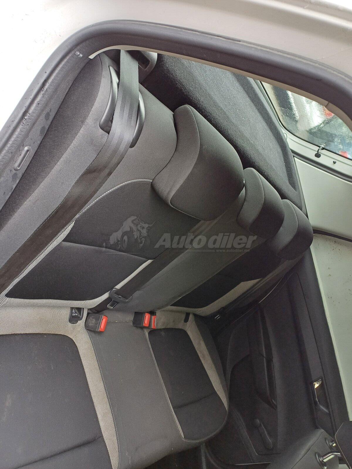 Sitze - Cijena 300 € - Montenegro Podgorica Centar grada Sitze | AutoDiler