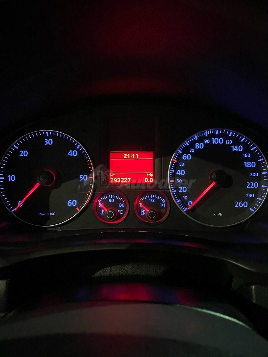 Instrument tabla za Automobile Volkswagen Golf 5 20042008