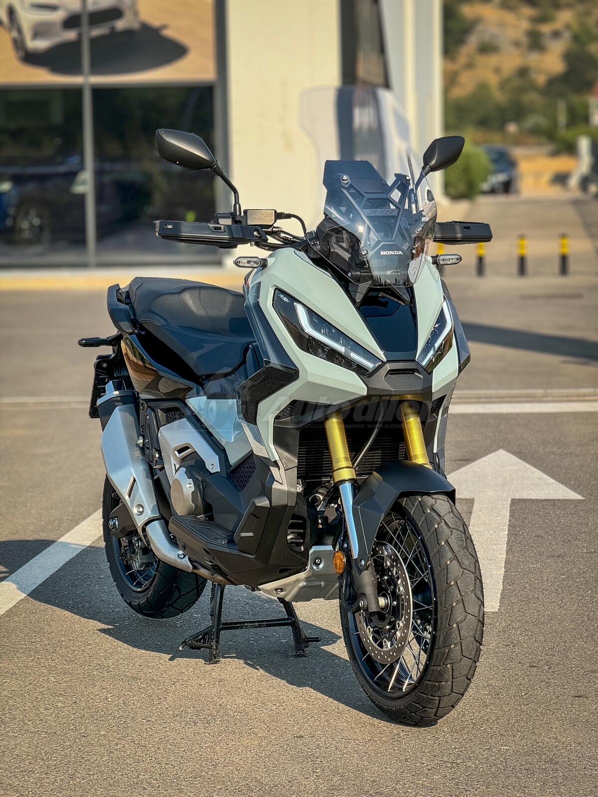 x adv touring