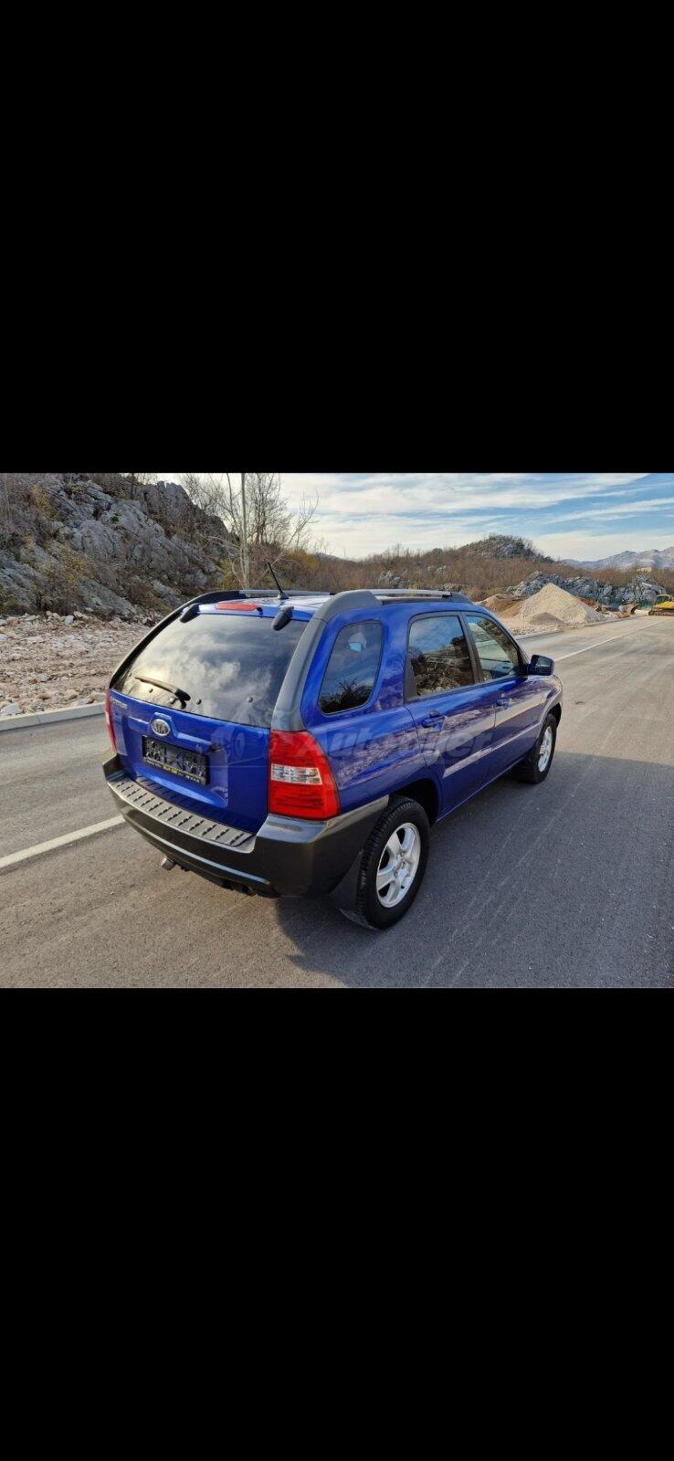 Kia Sportage 2.0 crdi Cijena 5900 € Montenegro Cetinje Bajice