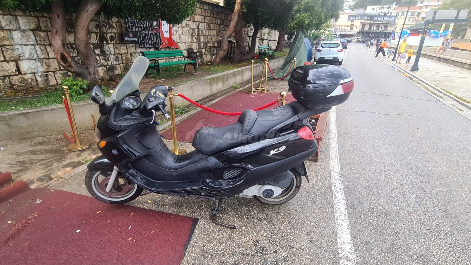 Piaggio X 9 Cijena 1250 € Montenegro Ulcinj Stari Grad Motorcycles AutoDiler
