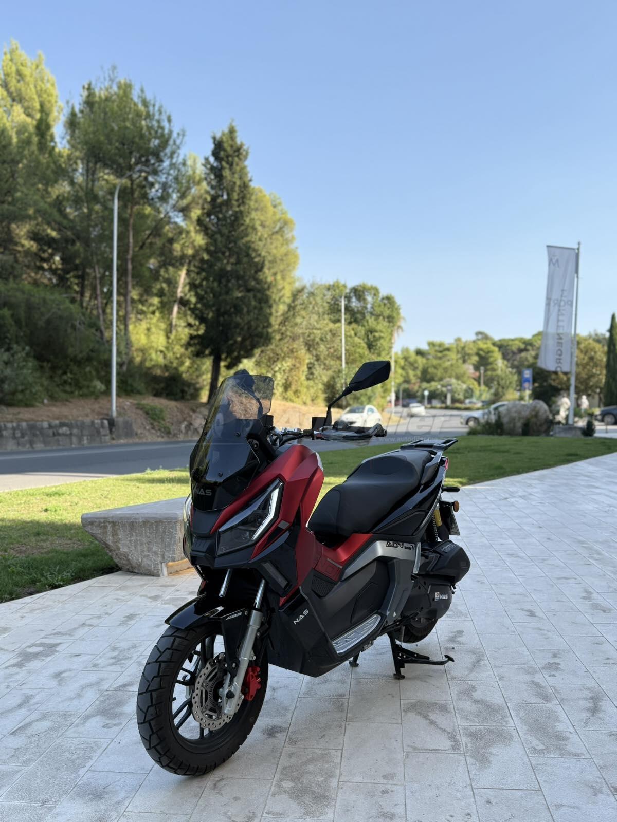 NAS - Adv 200 - Cijena 2500 € - Crna Gora Tivat Seljanovo Motori ...
