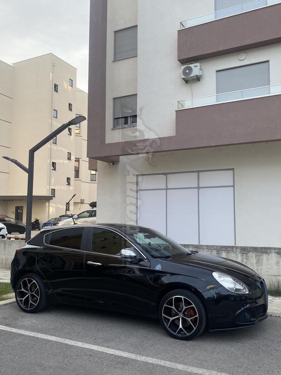 Alfa Romeo - Giulietta - jtdm - Cijena 7500 € - Crna Gora Ulcinj ...