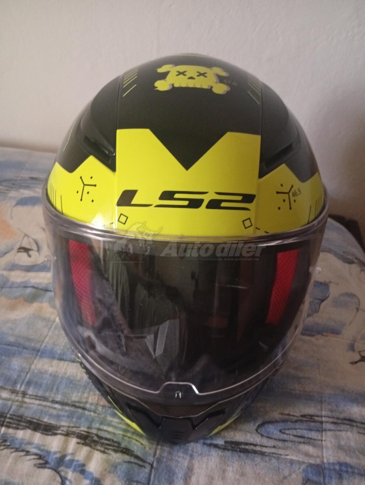 LS2 - full face - Cijena 50 € - Montenegro Budva Bečići Helmets | AutoDiler