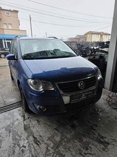 U djelovima Volkswagen - Touran 1.9 tdi 77 kw