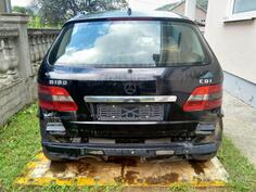 U djelovima Mercedes Benz - B 180 CDI
