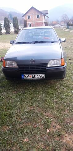 Opel - Kadett - 1.3  55kw