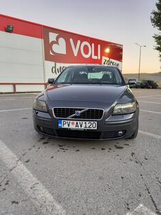 Volvo - S40 - 2.0