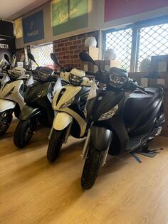 Piaggio - BEVERLY 310 HPE NEW 2025