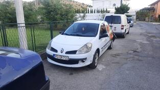 Renault - Clio 15 in parts