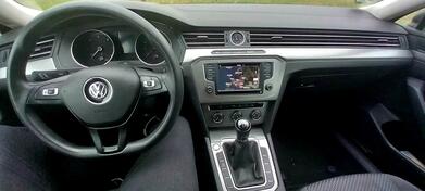 Volkswagen - Passat - B-8