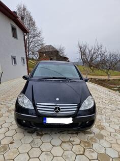 Mercedes Benz - 180