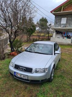 Audi - A4 - 2.0 FSI