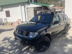 Nissan - Navara - 2.5 4x4