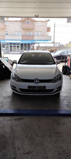 U djelovima Volkswagen - Golf 7 1.6 tdi 77 kw dizel