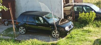Volkswagen - Golf 4 - 1.6 Benz plin