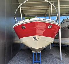 Boat maintenance and service - Nautical services