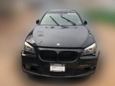 U djelovima BMW - 750 4.4b 2012g