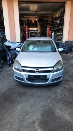 Opel - Astra 1.7 in parts