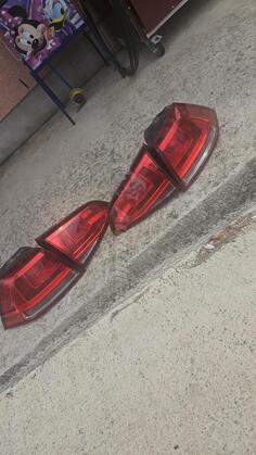 Oba stop svjetla za Volkswagen - Golf 7    - 2013