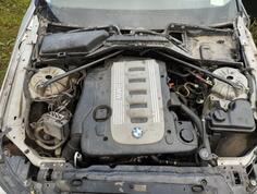 Motor za Automobile - BMW - 525    - 2005