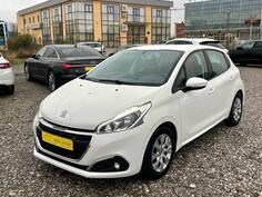 Peugeot - 208