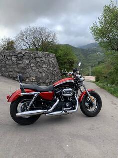 Harley-Davidson - Sportster 1200 Custom Limited