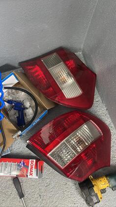 Oba stop svjetla za BMW - 118 - 2004-2008