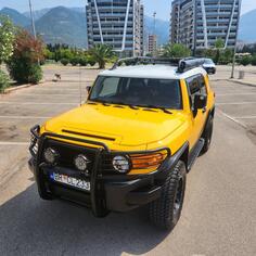 Toyota - FJ Cruiser - 4.0