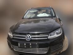 U djelovima Volkswagen - Touareg 3.0TDI 2011g