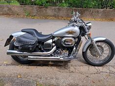 Honda - Shadow 400cc
