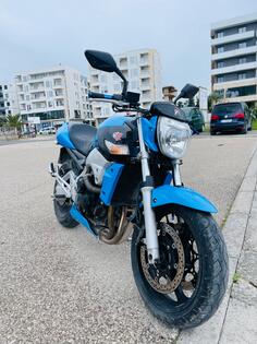 Suzuki - Suzuki GSR