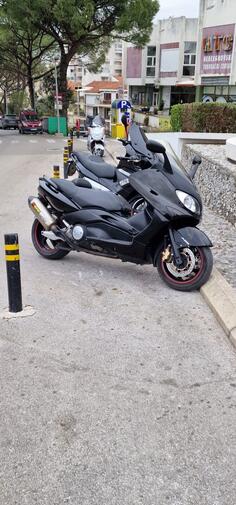 Yamaha - t max