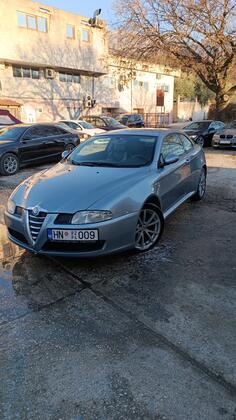 Alfa Romeo - GT - 1.9 jtd